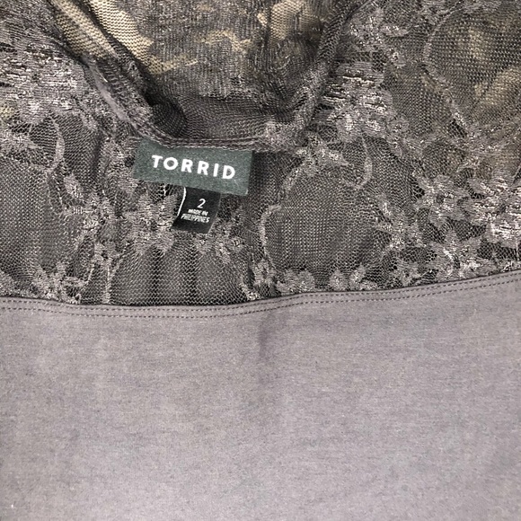 Torrid Long Sleeve Shirt - Picture 3 of 3